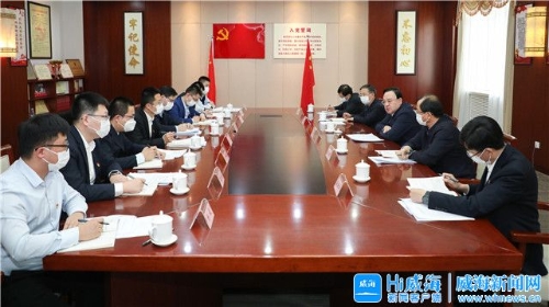 闫剑波参加市委办公室机关第一党支部组织生活会