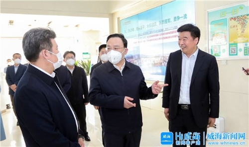 闫剑波到金融机构调研